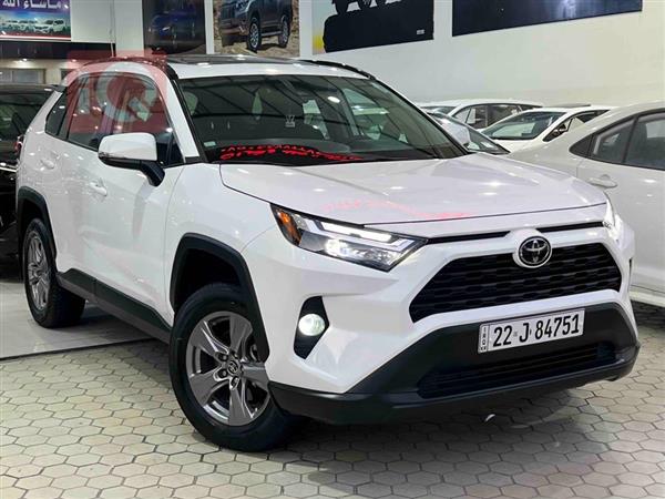 Toyota for sale in Iraq